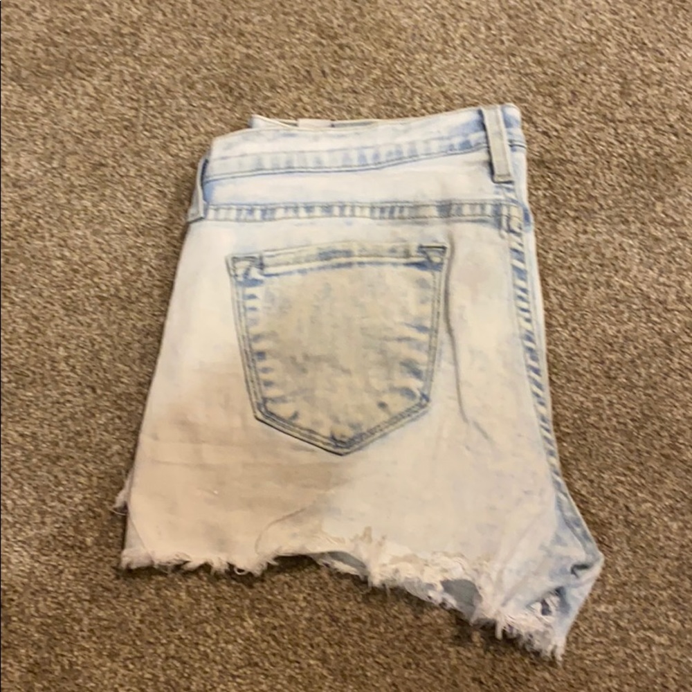 Jean shorts - Picture 2 of 3